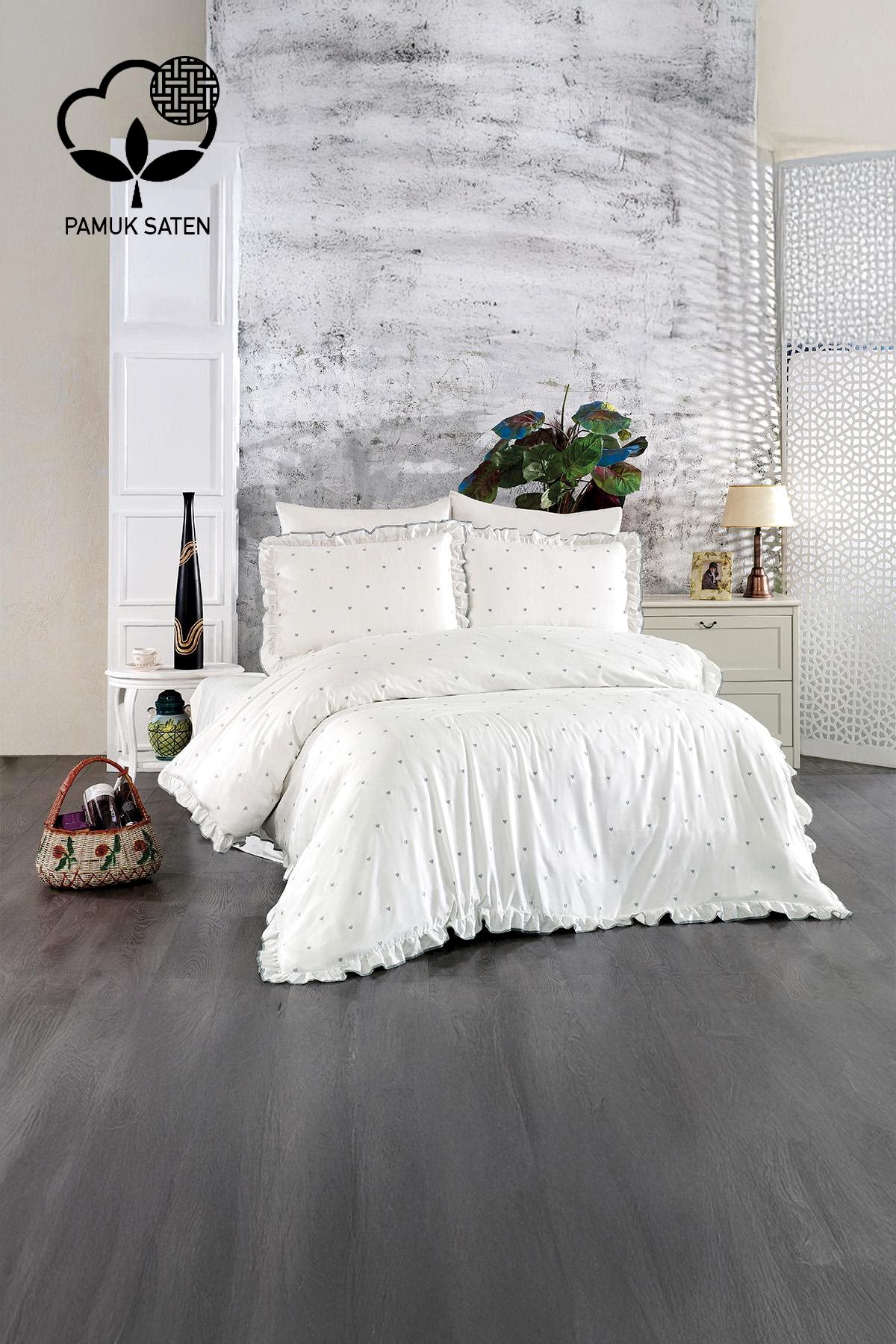 Amore Kalp Nakışlı Pamuk Saten Süper King Size 6 Parça Nevresim Takımı - Nazik Home - Yuvama Değer!