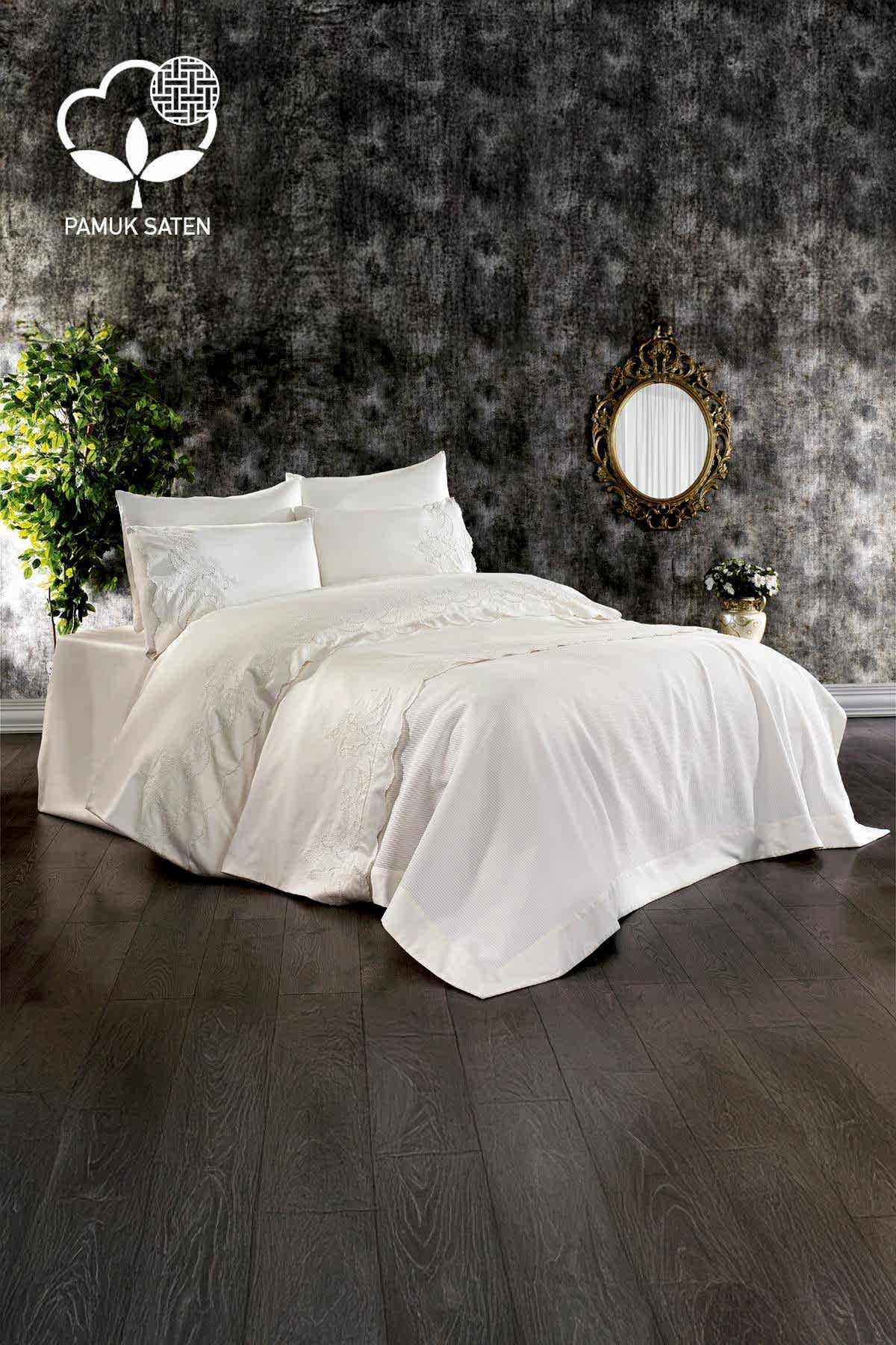 Hanedan İşlemeli Çift Kişilik 7 Parça Nevresim + Pike Set - Nazik Home - Yuvama Değer!