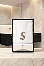 Monogram Harf Nakışlı Bambu Yüz Havlusu (50 x 90 cm)