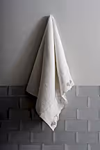 Puerta Çiçek İşlemeli Yüz Havlusu (50 x 90 cm)